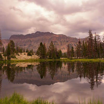 Hike to Ruth Lake in the High Uintas Wilderness 