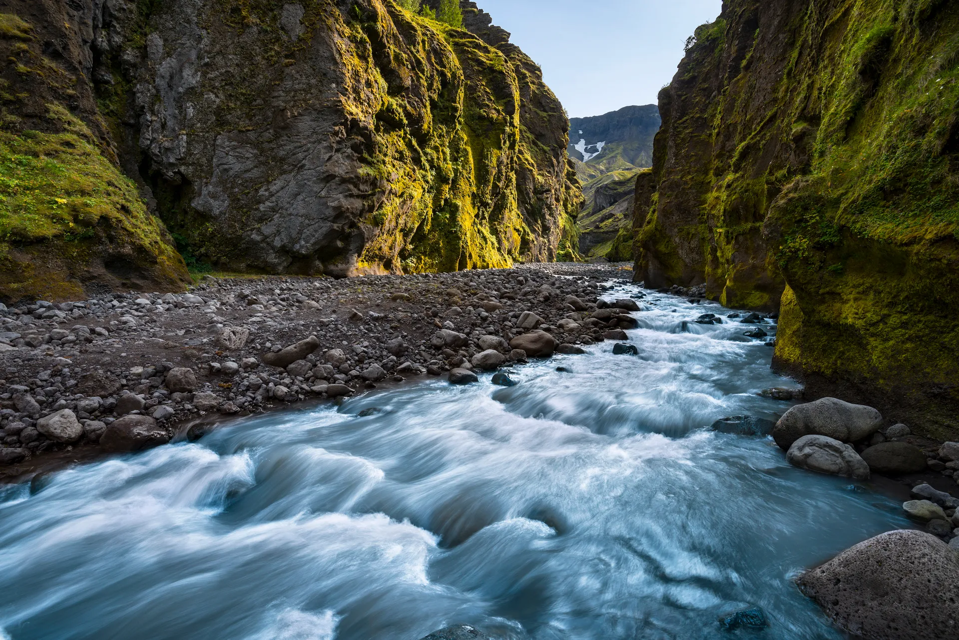 Hike Stakkholts Canyon (Stakkholtsgja)