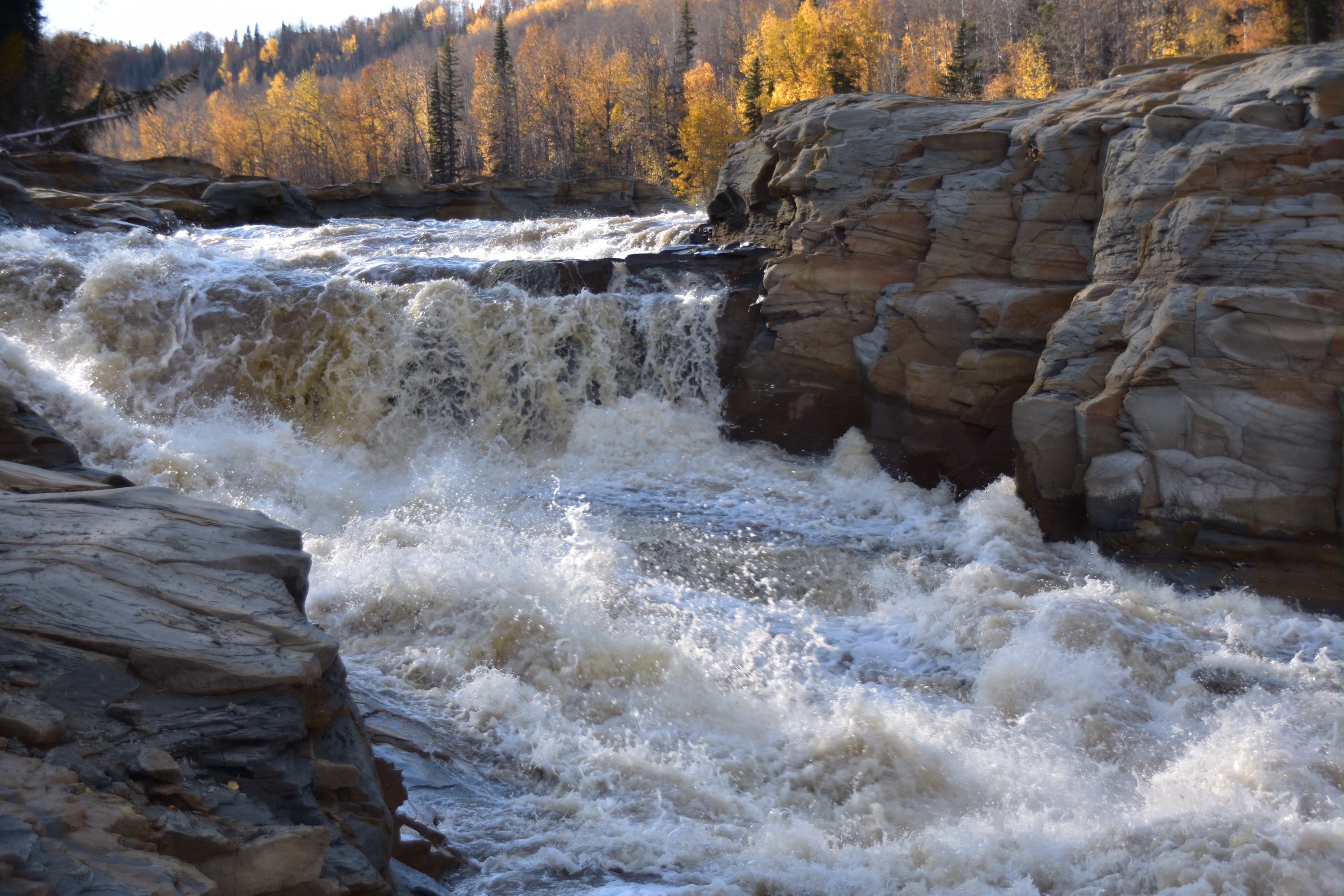 Hike to the Cutbank Twin Falls