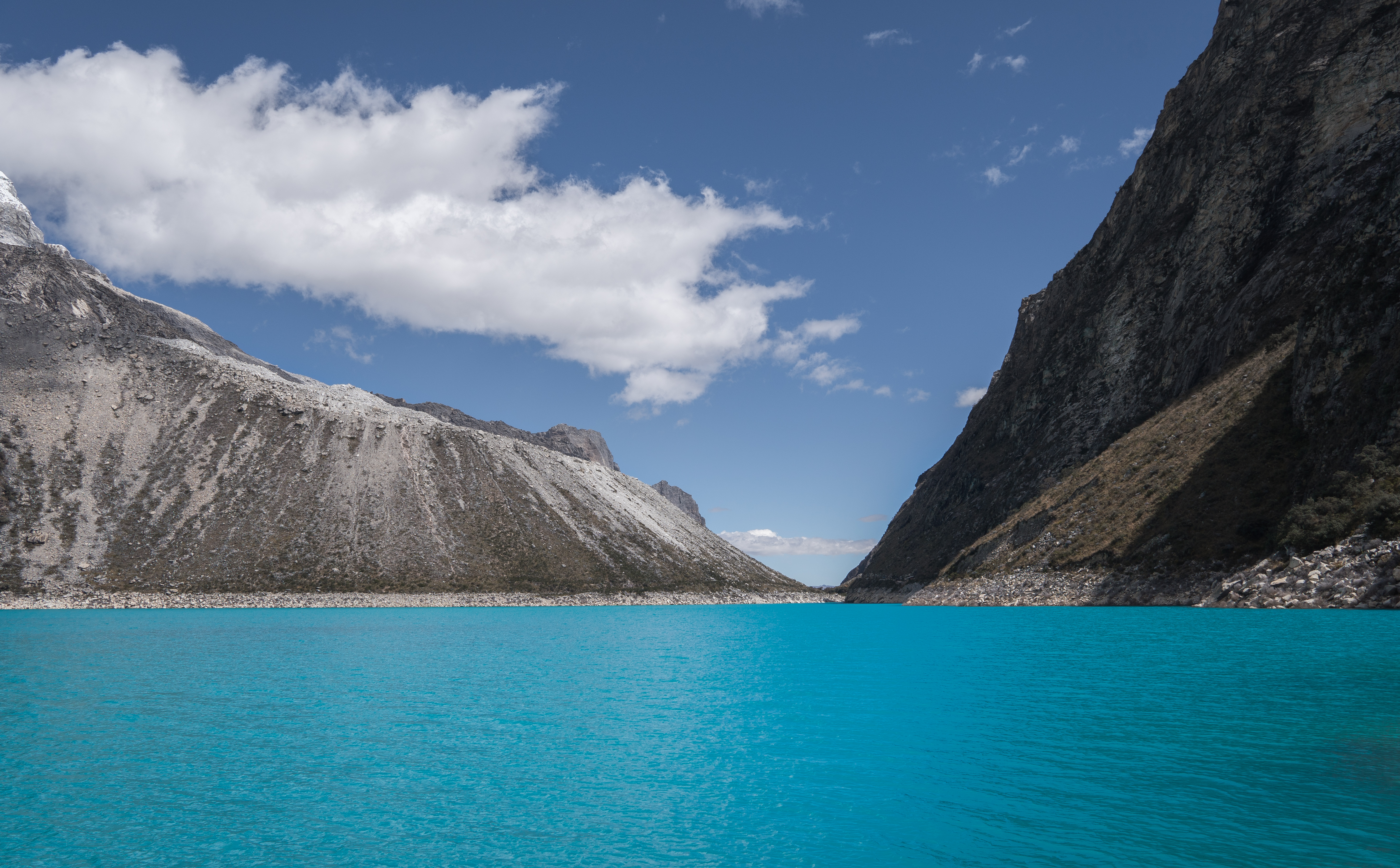Hike Laguna Paron