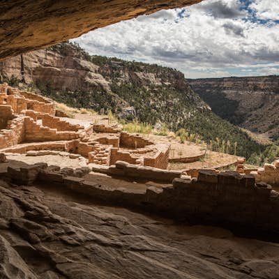 Hike to Long House and Step House at Mesa Verde National Park