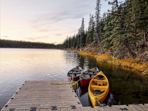 Hike the Goldeye Lake Loop 