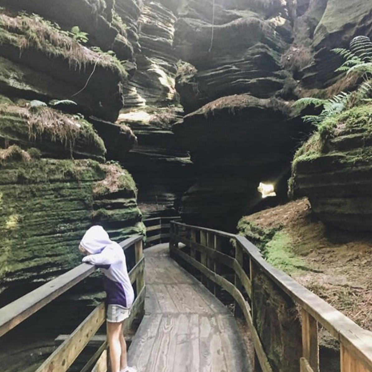 Hike through Witches Gulch Slot Canyon, Wisconsin Dells, Wisconsin