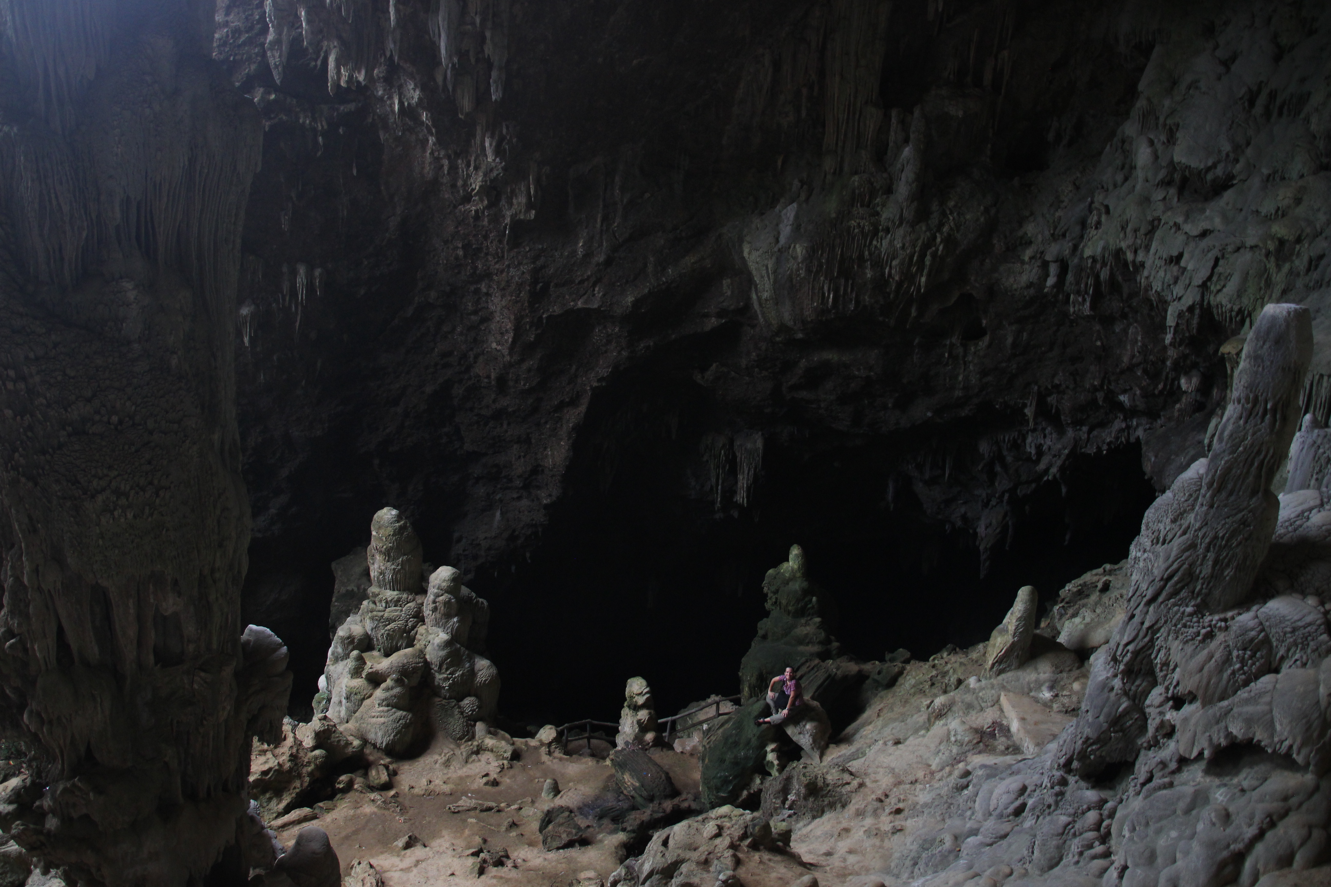 Hike to Chieu Cave in Mai Chau