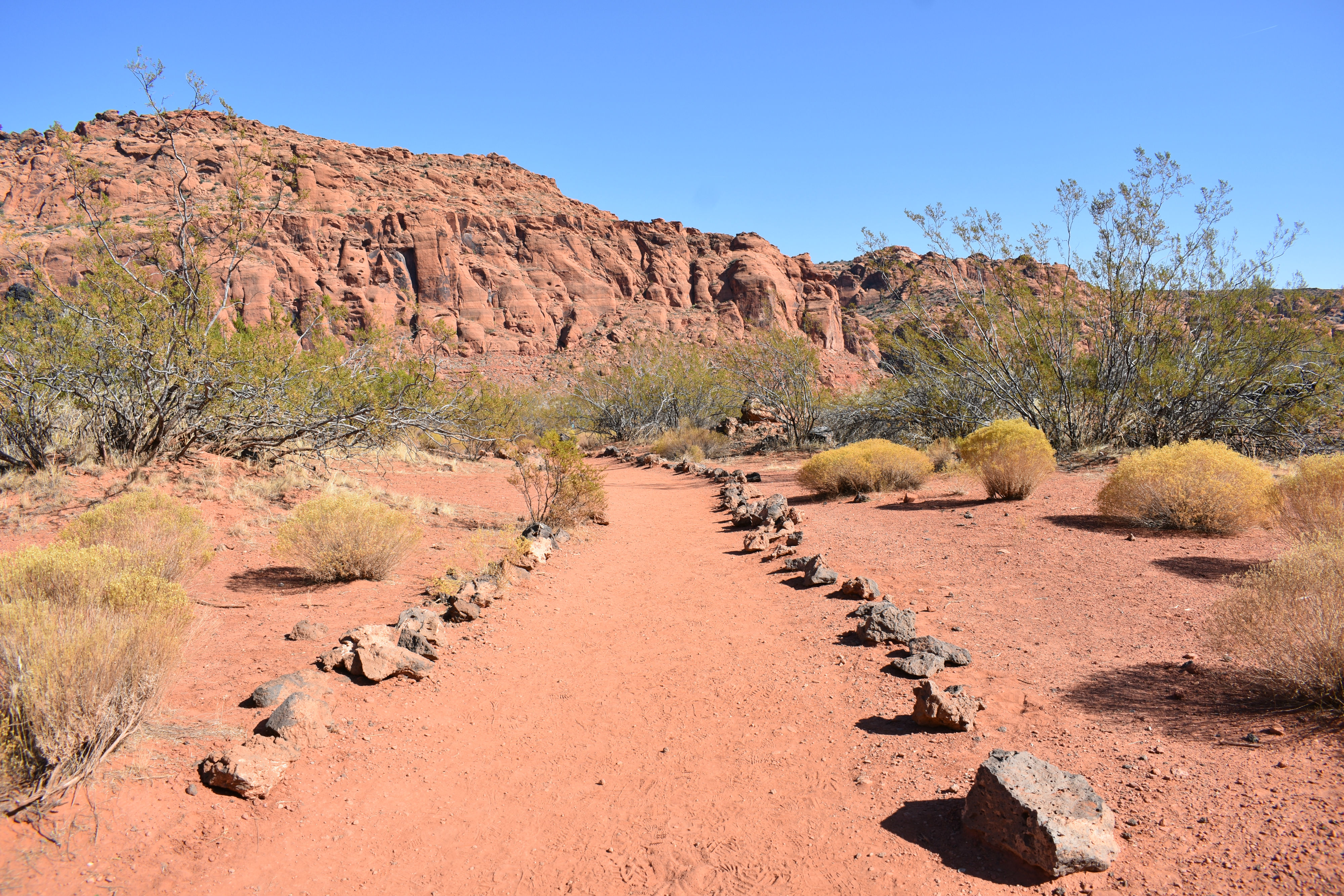 Hike to the Johnson Canyon Arch in Snow Canyon State Park