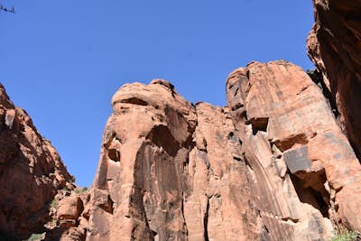 Hike to the Johnson Canyon Arch in Snow Canyon State Park
