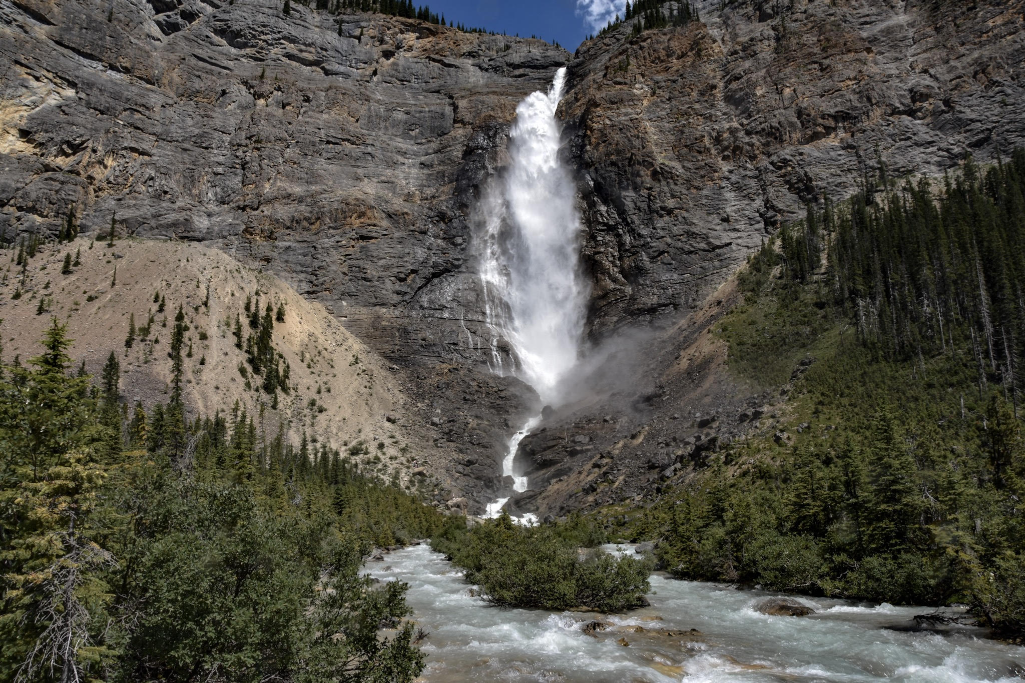Takakkaw Falls
