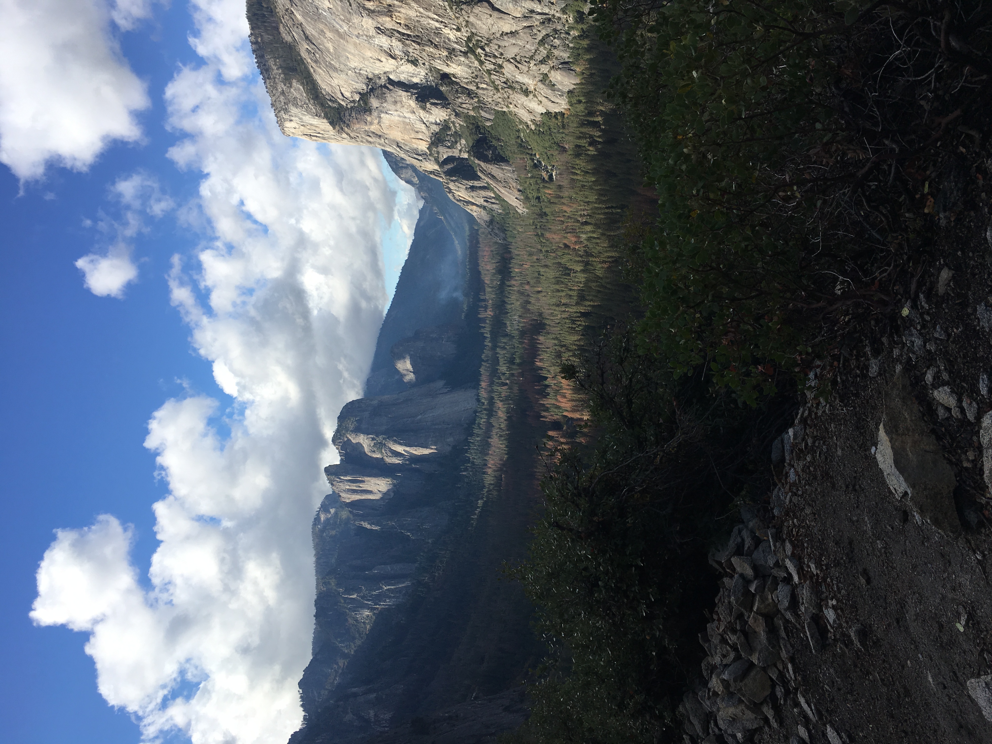 Hike to Union Point via Four Mile Trail 