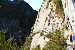 Hike through La Chemin de la Mature