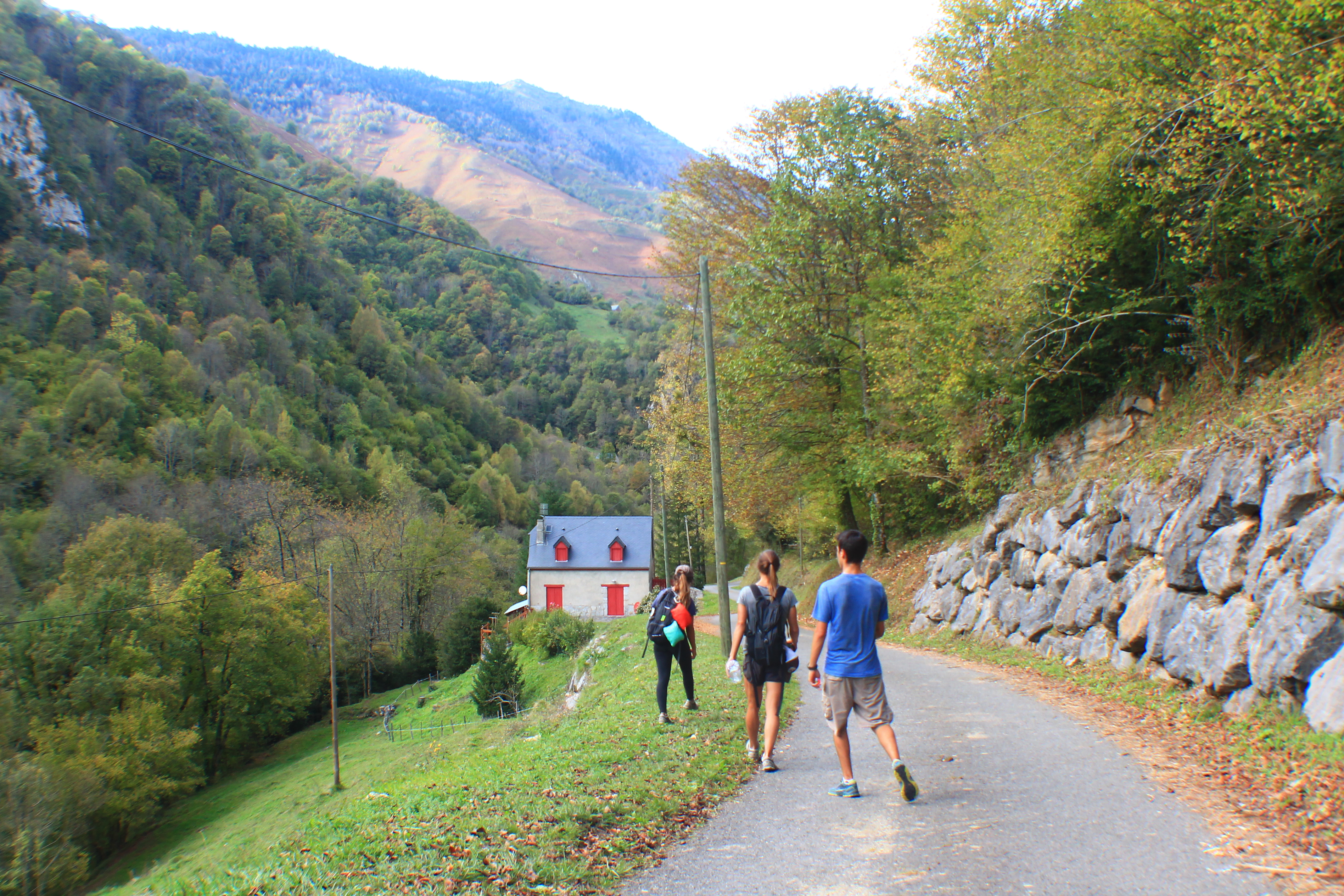 Hike through La Chemin de la Mature