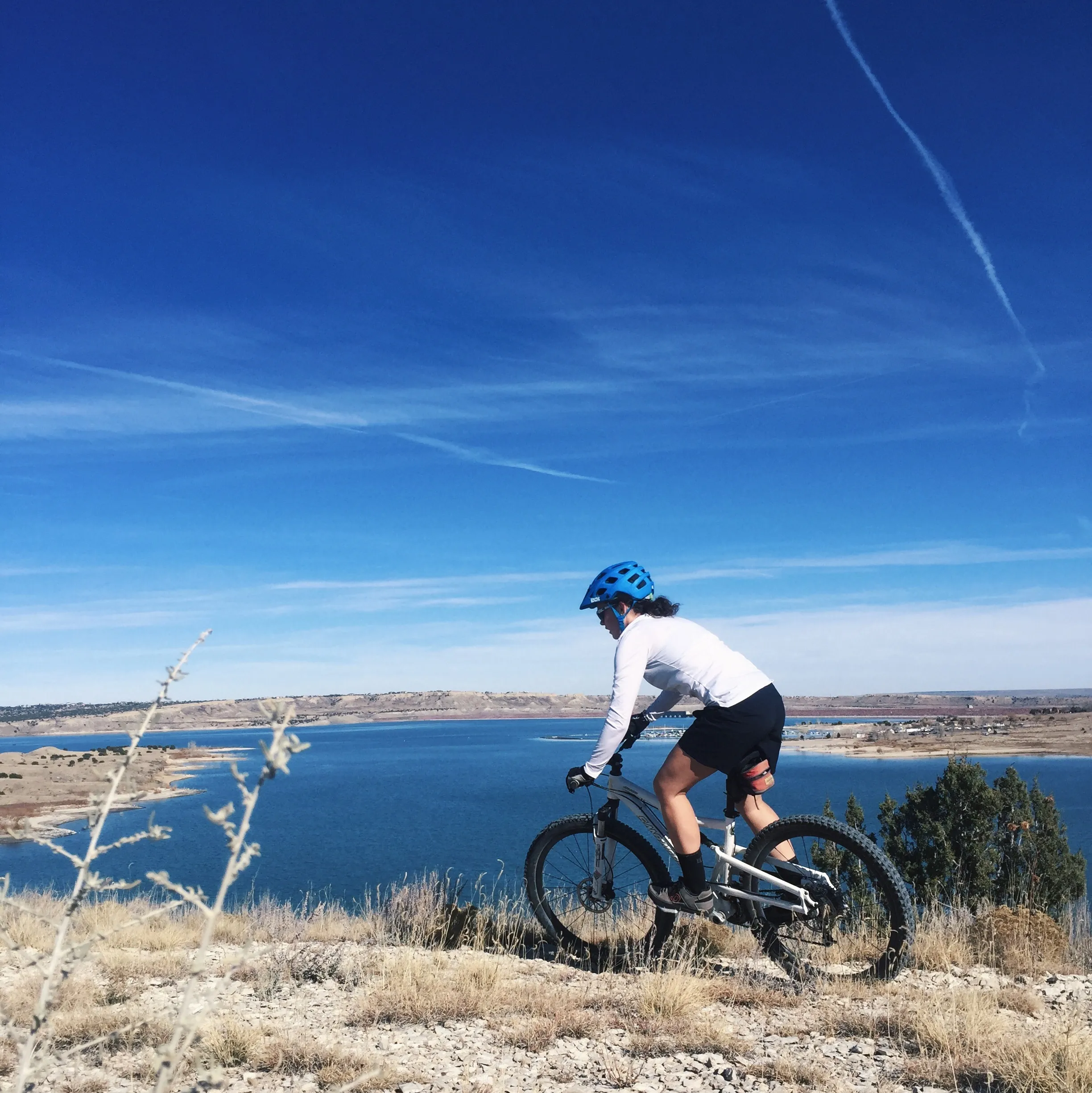 Mountain Bike Lake Pueblo State Park