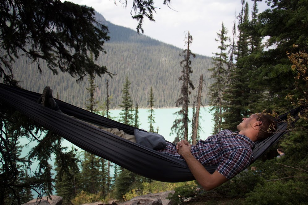 Hike to the Lake Louise Overlook
